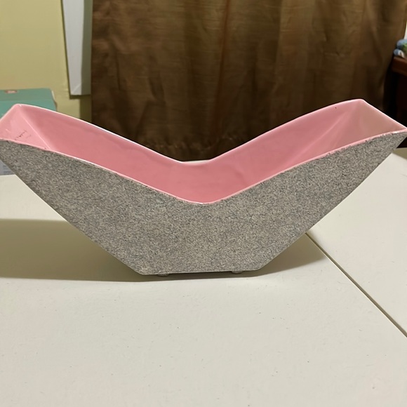 Vintage Antique Mid-Century V Shaped Large Shawnee USA Planter - Picture 1 of 3